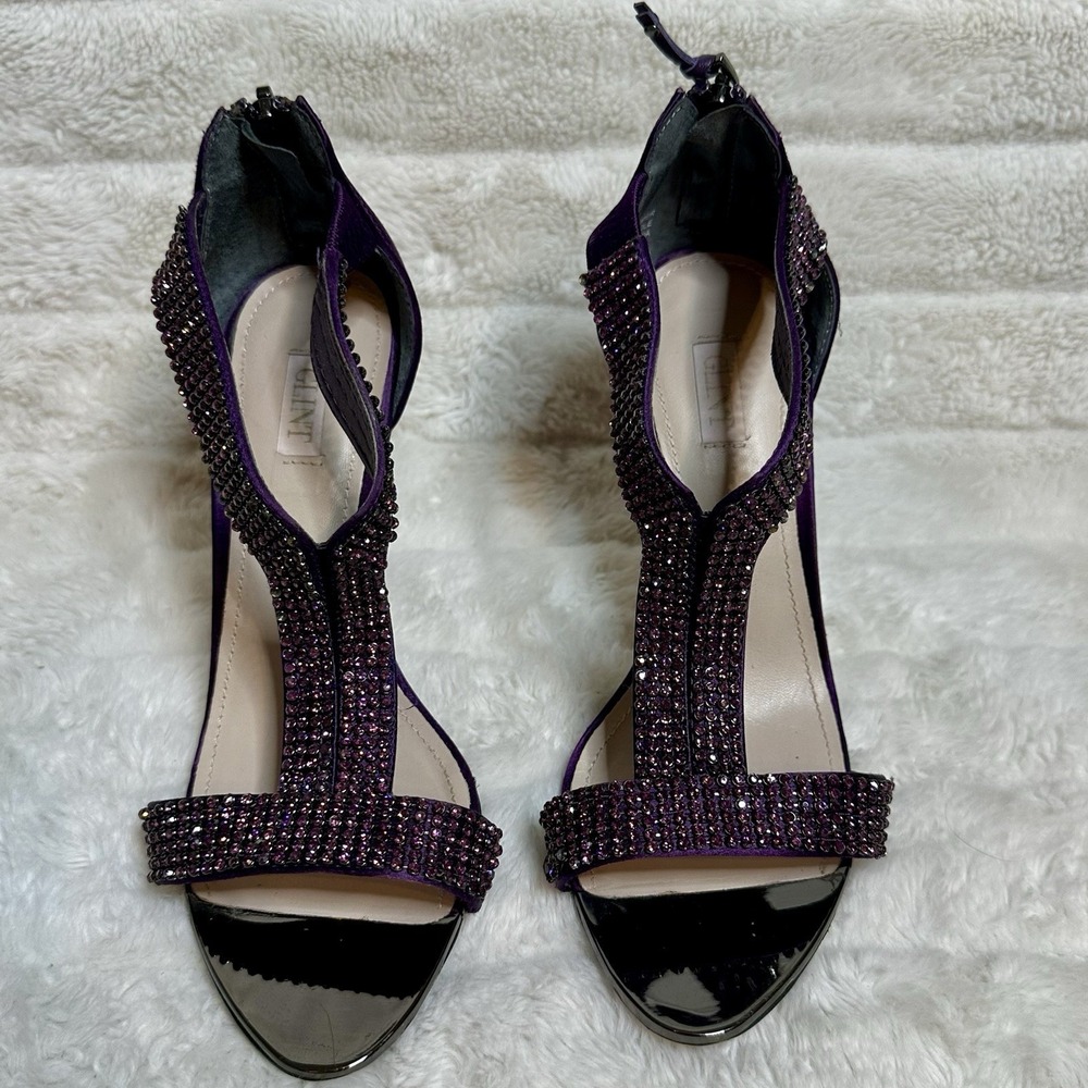 Glint‎ Devyn Purple Satin Rhinestone Heels Women's Size 5